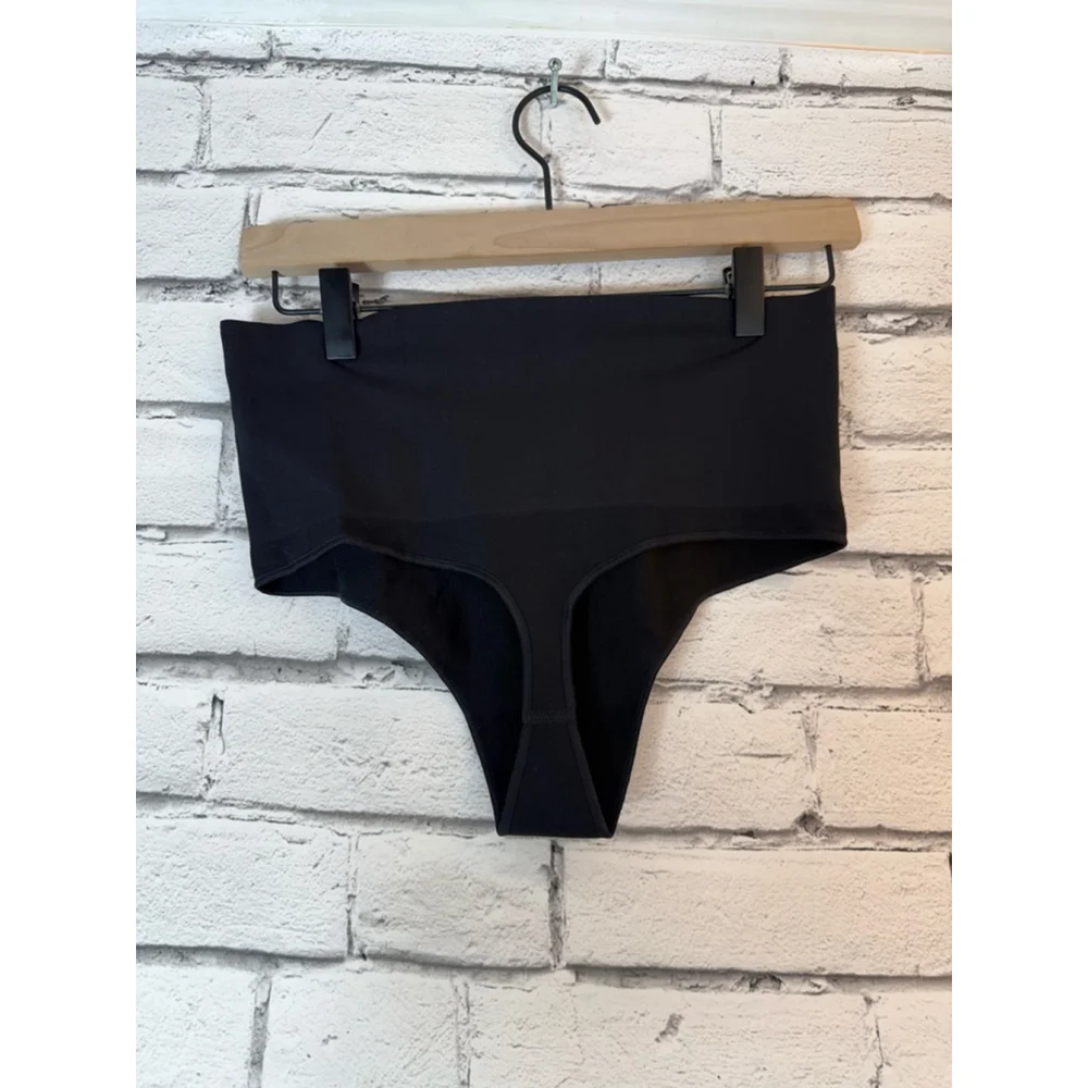 SPANX 2X Black Ecocare Seamless Shaping Thong & Higher Power Short BUNDLE 2 Pcs - Picture 4 of 8
